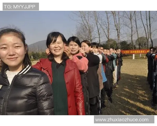 运动数据南京攀岩队速度对比分析探讨团队表现与训练策略的影响因素